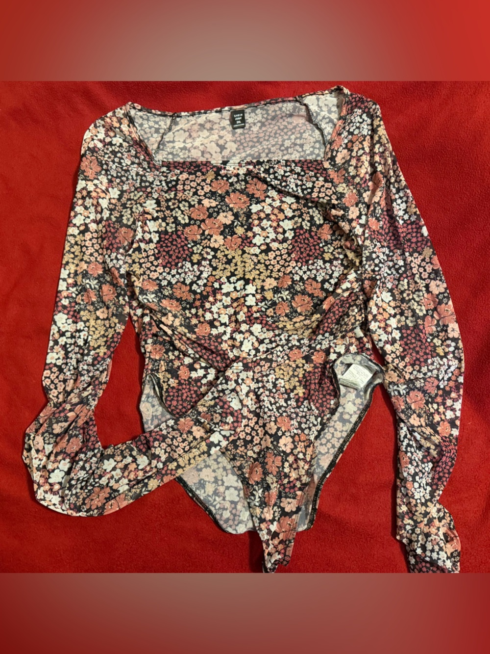 NWOT SHEIN Curve Printed Mesh Top in Black & Mauve
